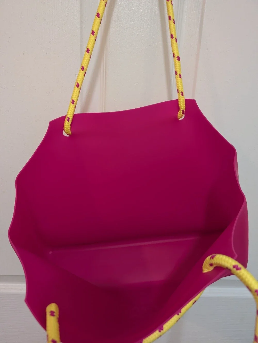 Sol de Janeiro Neoprene Shoulder Bag | Hot Pink | Yellow Rope Handles | NWT